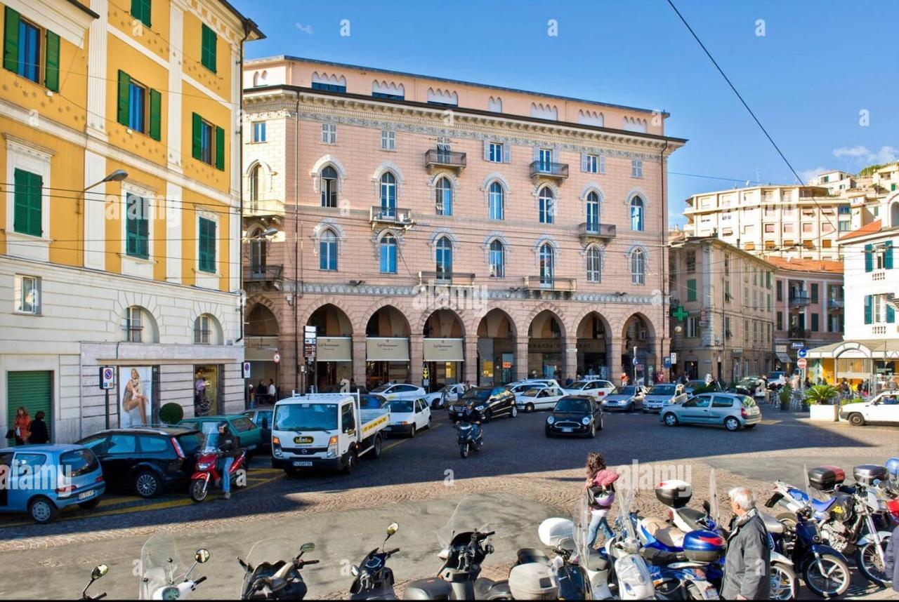 Piazza Colombo-Apartments Sanremo Exterior foto